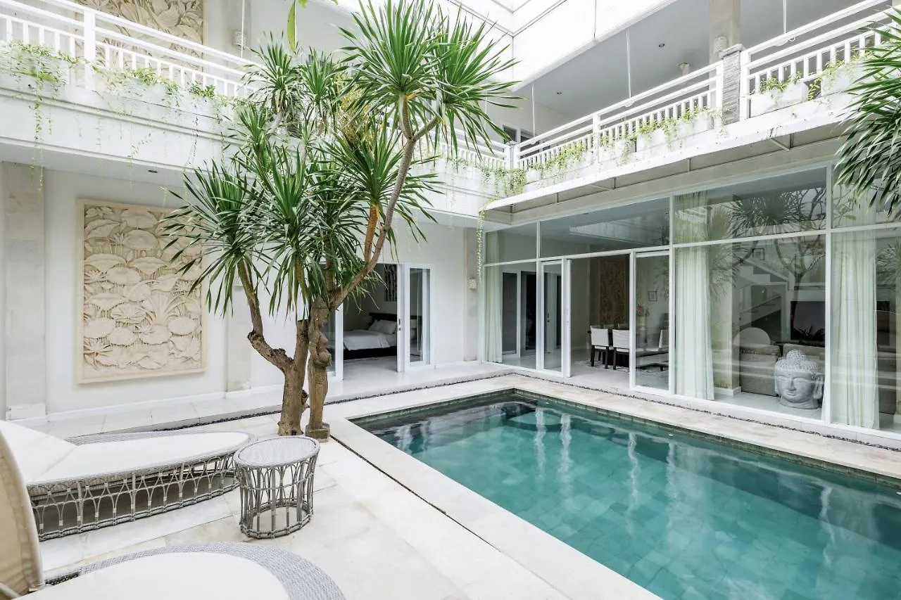 Villa Kamboja Dua - Seminyak Indonesia
